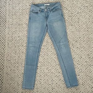 Levi’s 711 Skinny